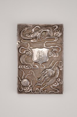 Lot 1934 - A CHINESE EXPORT SILVER CARD CASE WITH A DRAGON