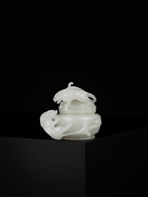 Lot 430 - A WHITE JADE ‘CHILONG’ OPENWORK WATER POT AND COVER, QING DYNASTY