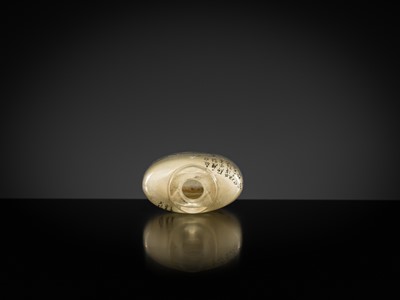 Lot 462 - AN INSIDE-PAINTED CRYSTAL ‘CRANE AND PRUNUS’ SNUFF BOTTLE