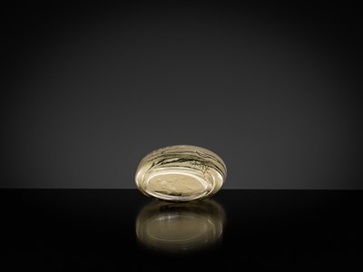 Lot 462 - AN INSIDE-PAINTED CRYSTAL ‘CRANE AND PRUNUS’ SNUFF BOTTLE