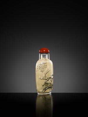 Lot 462 - AN INSIDE-PAINTED CRYSTAL ‘CRANE AND PRUNUS’ SNUFF BOTTLE