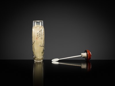 Lot 462 - AN INSIDE-PAINTED CRYSTAL ‘CRANE AND PRUNUS’ SNUFF BOTTLE