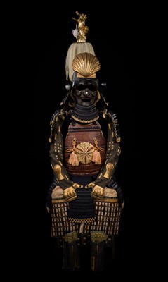 Lot 136 - A DANGAE-DO GUSOKU (ARMOR) WITH MITSU ICHO MON, WITH SUJIBACHI KABUTO AND ITAYAGAI MAEDATE, AND A SASHIMONO WITH SHISHI