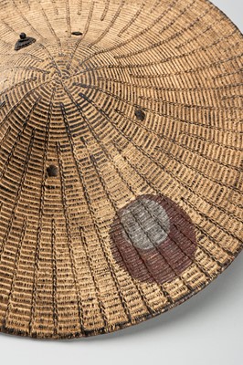 Lot 88 - A RARE LACQUERED BAMBOO JINGASA (WAR HAT)