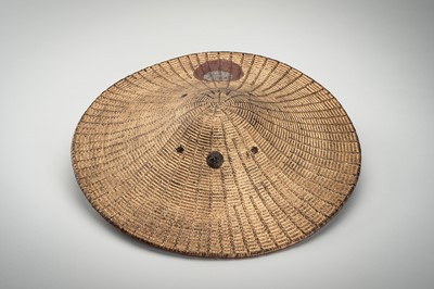 Lot 88 - A RARE LACQUERED BAMBOO JINGASA (WAR HAT)