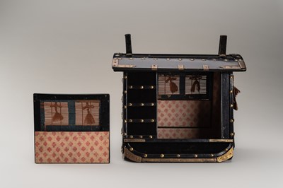 Lot 137 - A LACQUER MINIATURE KAGO (PALANQUIN)