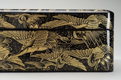 Lot 138 - SHOSAI: A FINE CHINKINBORI ‘1000 CRANES’ LACQUER BOX AND COVER