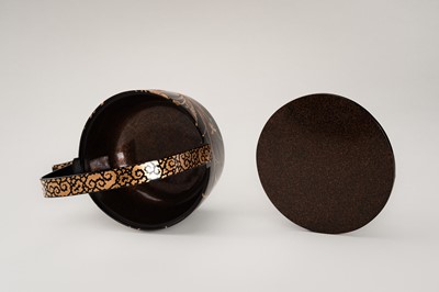 Lot 129 - A PAIR OF BLACK AND GOLD LACQUER CHOSHI (SAKE EWERS) AND COVERS