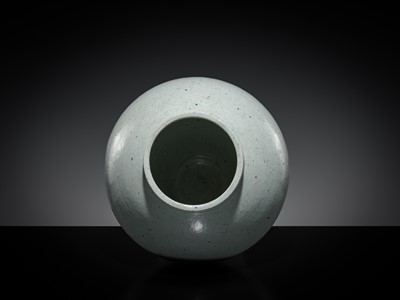 Lot 315 - A WHITE-GLAZED JAR, JOSEON DYNASTY, 18TH CENTURY