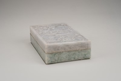 A LAVENDER JADEITE BOX AND COVER, c. 1920s