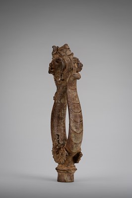 Lot 1108 - A LARGE BRONZE ‘NAGA’ FITTING, MAJAPAHIT PERIOD