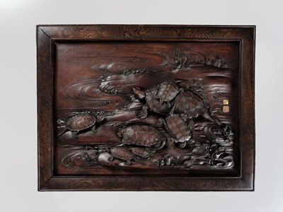 Lot 172 - GOTO KOYU: A MASTERFUL AND LARGE WOOD PANEL DEPICTING TURTLES