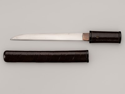 Lot 524 - KIMIBANZAI: A TANTO IN KOSHIRAE