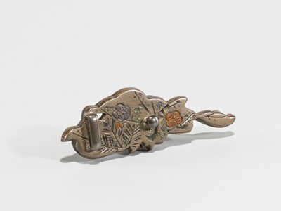 Lot 648 - NOBUTOSHI: A MIXED METAL OBIDOME WITH AN ISE-EBI