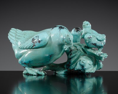 Lot 119 - A FINELY CARVED TURQUOISE ROOSTER AND CHICKS, QING DYNASTY