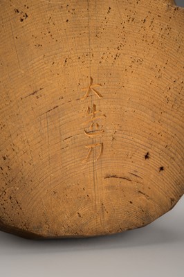 Lot 82 - A SIGNED ITTOBORI STYLE WOOD FIGURE OF A MONK
