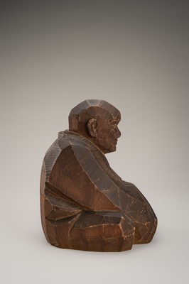 Lot 82 - A SIGNED ITTOBORI STYLE WOOD FIGURE OF A MONK