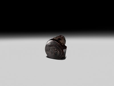 Lot 170 - KANMAN: A FINE UMIMATSU (SEA PINE) NETSUKE OF A CICADA ON A BRANCH