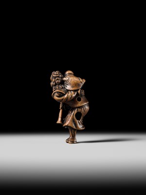 Lot 94 - A TALL WOOD NETSUKE OF A DUTCHMAN WITH CHILD