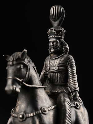 Lot 619 - A SILVER FIGURE OF A SASANIAN KING ON HORSEBACK, PERSIA, 19TH CENTURY OR EARLIER