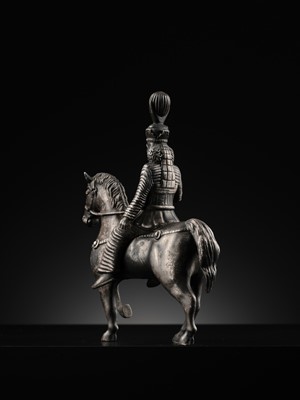 Lot 619 - A SILVER FIGURE OF A SASANIAN KING ON HORSEBACK, PERSIA, 19TH CENTURY OR EARLIER