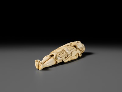 Lot 110 - A RARE TALL IVORY NETSUKE OF AN IMMORTAL WITH AN OCTOPUS
