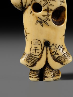 Lot 131 - NIRAKU: AN OSAKA SCHOOL IVORY NETSUKE OF A DUTCHMAN WITH A TRUMPET
