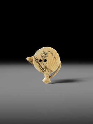Lot 438 - MASATAMI: A FINE IVORY NETSUKE OF A RAT ON A FAN