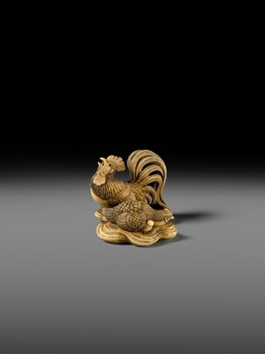 Lot 165 - RANTEI: A SUPERB AND LARGE IVORY NETSUKE OF A COCKEREL WITH TWO HENS AND YOUNG