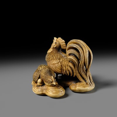 Lot 165 - RANTEI: A SUPERB AND LARGE IVORY NETSUKE OF A COCKEREL WITH TWO HENS AND YOUNG
