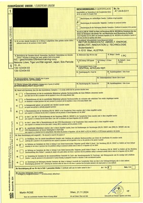 Lot 421 - TOMOCHIKA: AN IVORY NETSUKE OF A SHISHI, BEAR, AND TIGER