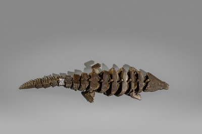 Lot 48 - YASUNOSUKE: A RARE BRONZE ARTICULATED OKIMONO OF A COCODRILE