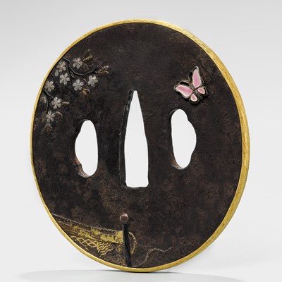 Lot 551 - A RARE SHIPPO INLAID IRON TSUBA, ATTRIBUTED TO HIRATA HIKOZO I