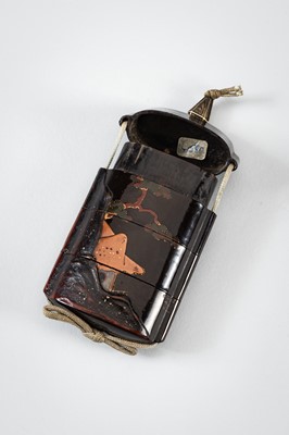 Lot 1415 - A THREE-CASE LACQUER INRO DEPICTING A MOUNTAIN VIEW