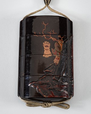 Lot 1415 - A THREE-CASE LACQUER INRO DEPICTING A MOUNTAIN VIEW