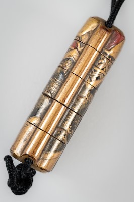 Lot 1403 - A FOUR-CASE GOLD LACQUER INRO DEPICTING A TEAHOUSE