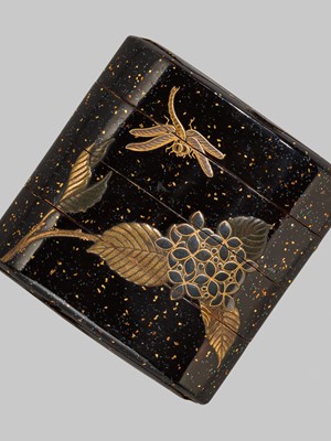 A FINE INLAID THREE-CASE LACQUER INRO WITH HYDRANGEAS AND A DRAGONFLY