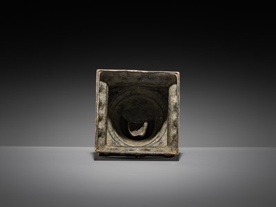 Lot 32 - A LARGE GILT-BRONZE STUPA CONTAINING A FIGURE OF BUDDHA SHAKYAMUNI, TIBET, LATE 19TH TO FIRST HALF OF THE 20TH CENTURY