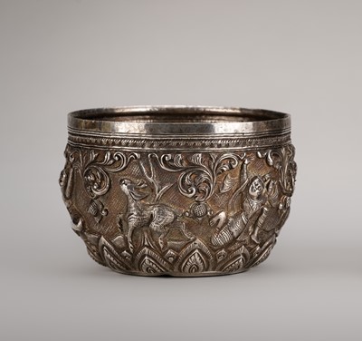 Lot 2093 - AN EMBOSSED SILVER BOWL WITH FIGURAL RELIEF, BURMA, c. 1900s