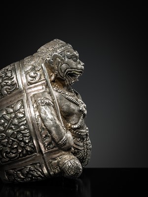 Lot 152 - A SILVER REPOUSSÉ ‘MACCHANU’ BOX AND COVER, PHNOM PENH, CIRCA 1900
