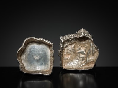 Lot 152 - A SILVER REPOUSSÉ ‘MACCHANU’ BOX AND COVER, PHNOM PENH, CIRCA 1900