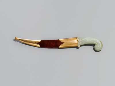 Lot 216 - A MUGHAL JADE-HILTED DAGGER AND SCABBARD, 17TH-18TH CENTURY
