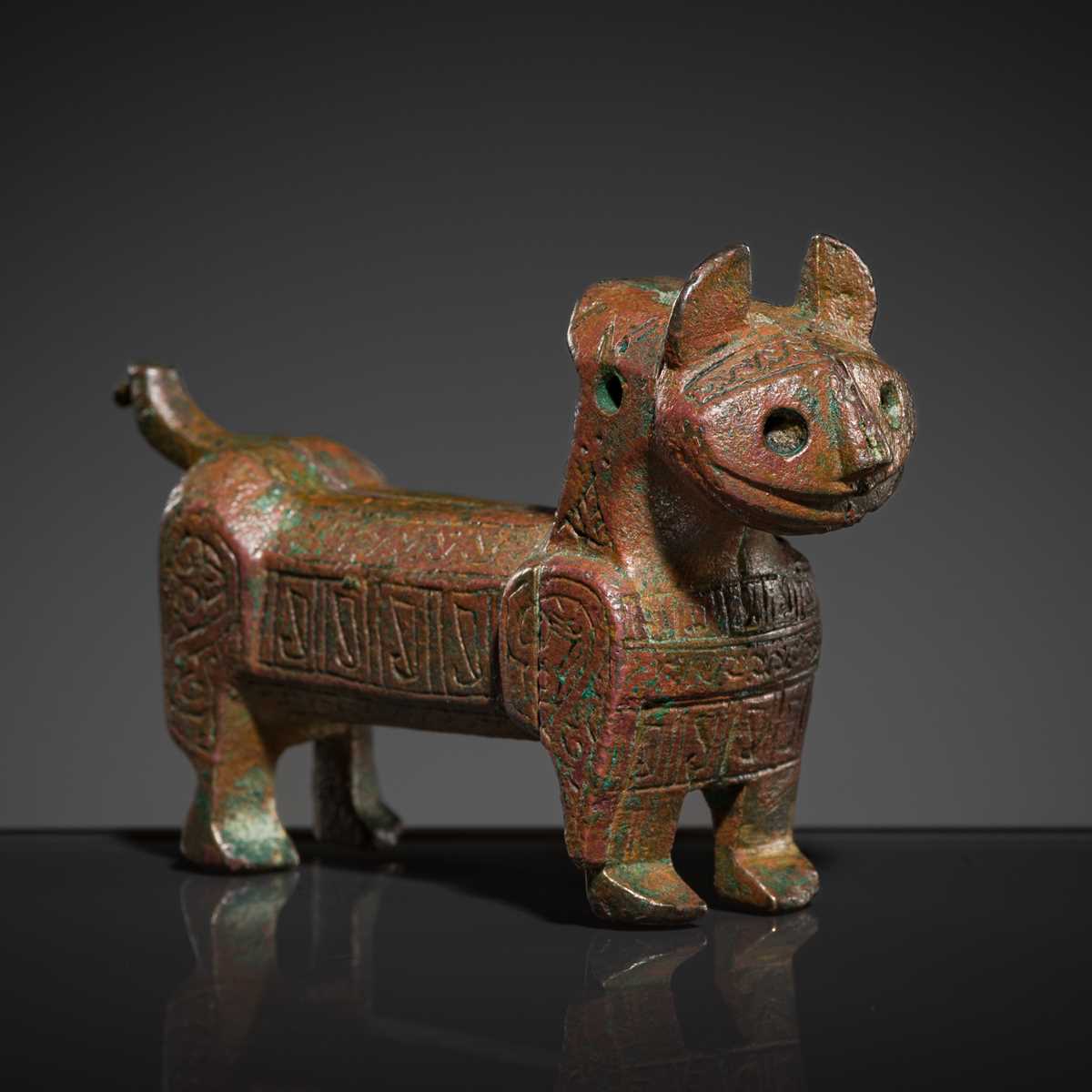 Lot 562 - A RARE KHORASAN BRONZE ‘LION’ PADLOCK, 12TH CENTURY