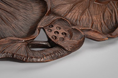 Lot 99 - A FINELY CARVED WOOD KOBON (INCENSE TRAY) WITH LOTUS
