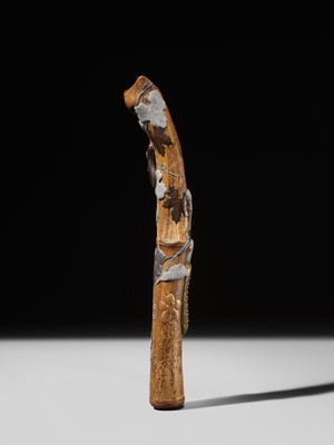 A VERY LARGE RINPA-STYLE KISERUZUTSU (PIPE CASE) WITH LEAFY VINES AND GOURDS