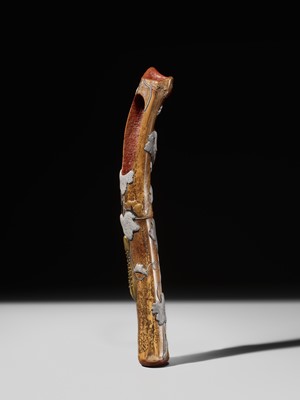 A VERY LARGE RINPA-STYLE KISERUZUTSU (PIPE CASE) WITH LEAFY VINES AND GOURDS