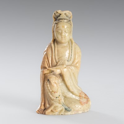Lot 900 - A SOAPSTONE FIGURE OF GUANYIN, LATE QING DYNASTY TO REPUBLIC PERIOD