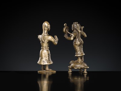 Lot 182 - A GROUP OF TWO BRASS FIGURES, DECCAN, 19TH CENTURY
