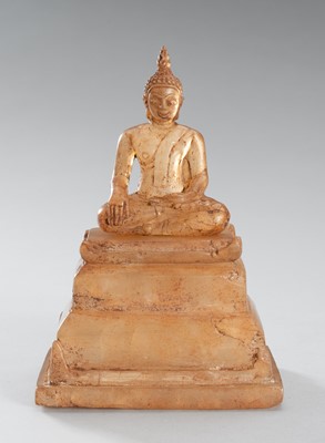 Lot 1337 - A ROCK CRYSTAL FIGURE OF BUDDHA, LUANG PRABANG, LAO KINGDOM, CIRCA 14TH-15TH CENTURY