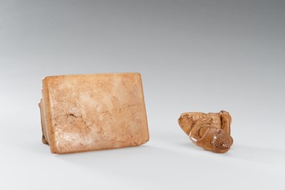 Lot 1337 - A ROCK CRYSTAL FIGURE OF BUDDHA, LUANG PRABANG, LAO KINGDOM, CIRCA 14TH-15TH CENTURY